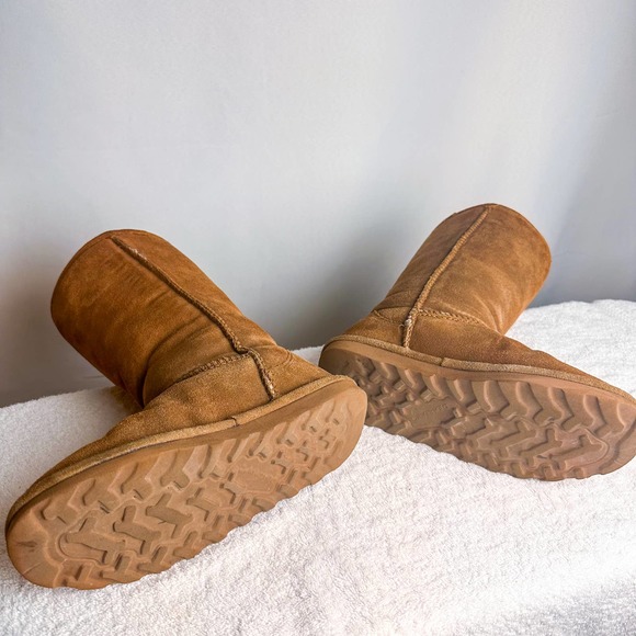 3 FOR $50! 🎁 BEARPAW Elle Tall Boot in Hickory - Picture 7 of 10